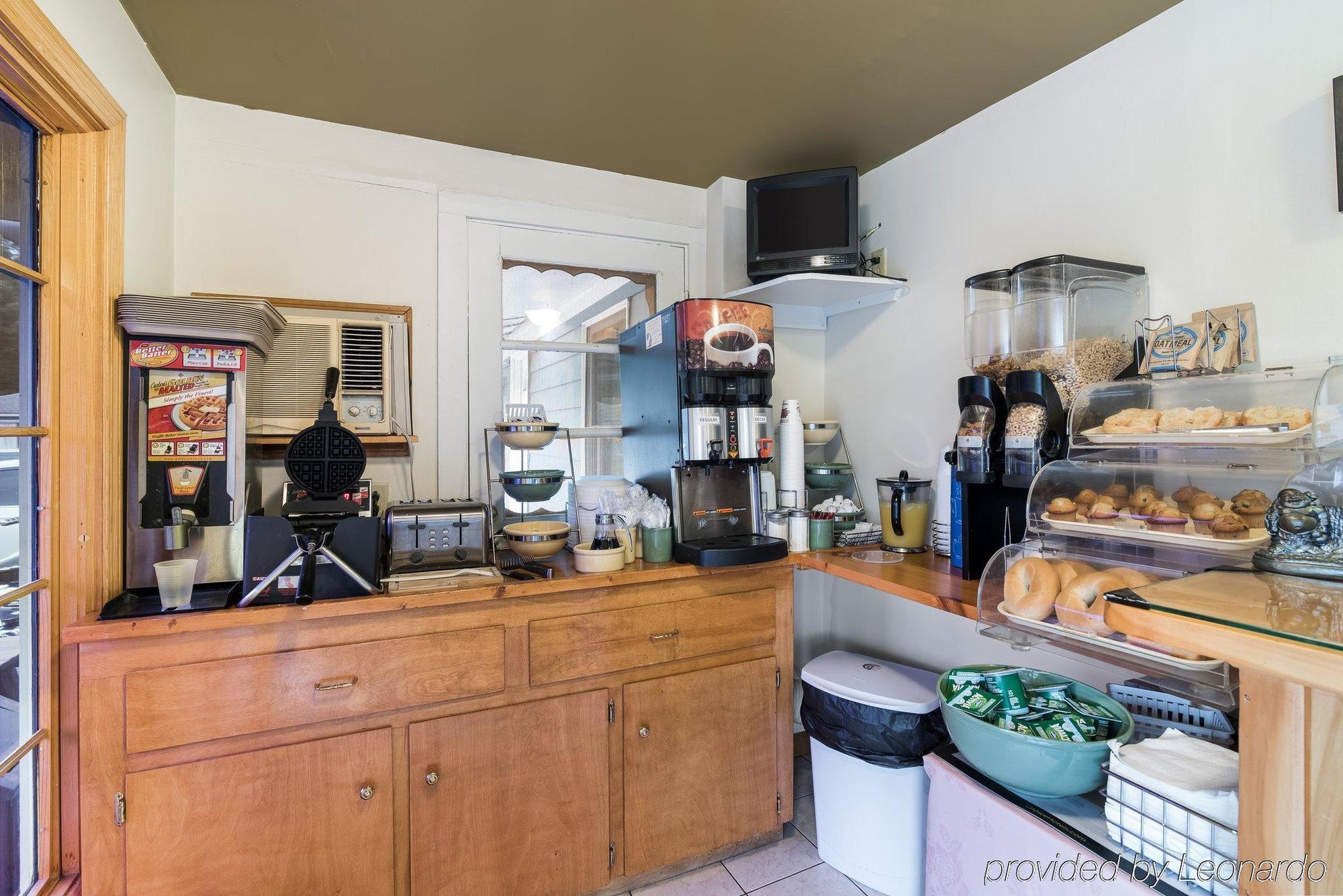 Rodeway Inn Lee Εξωτερικό φωτογραφία